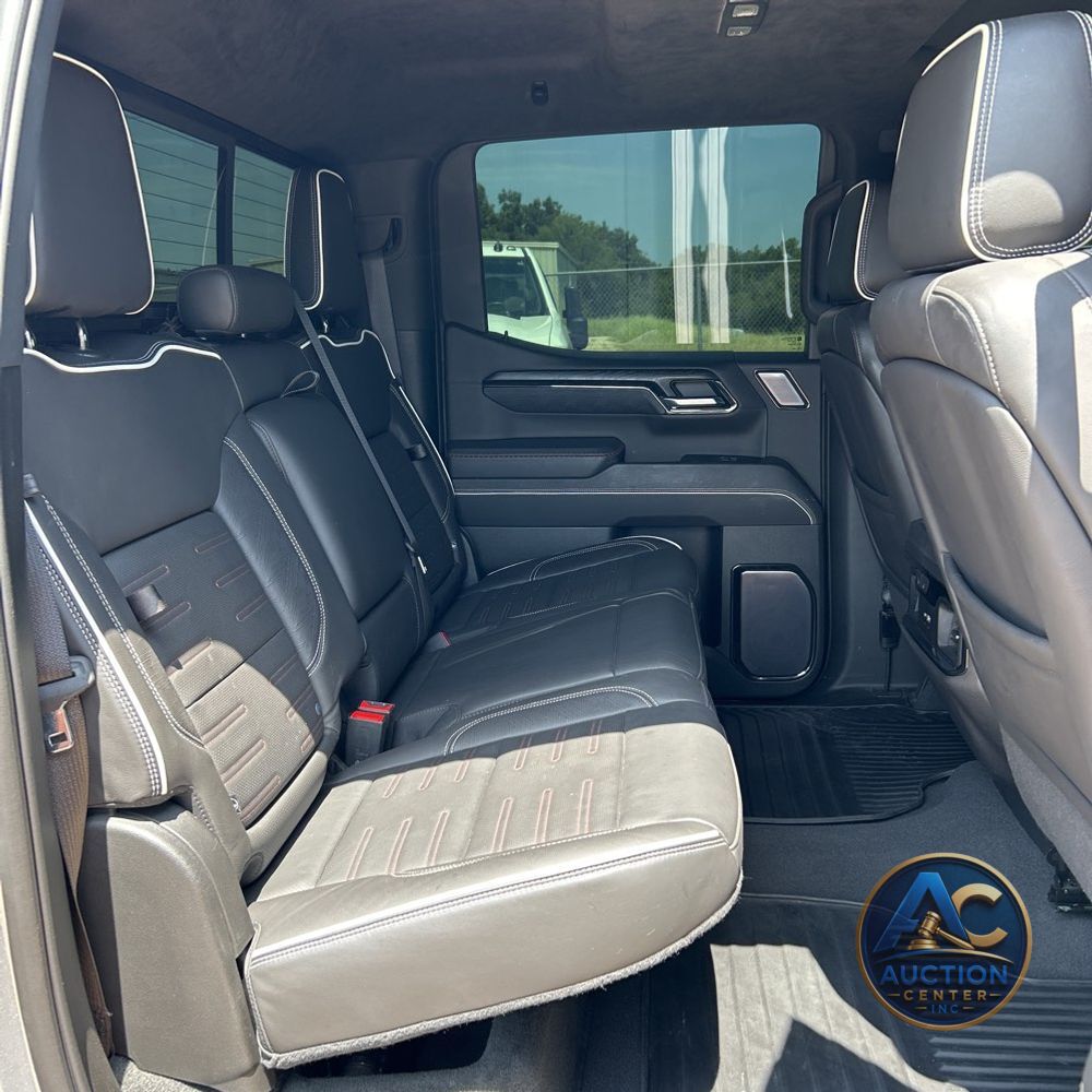 2023 GMC Sierra 1500 AT4X