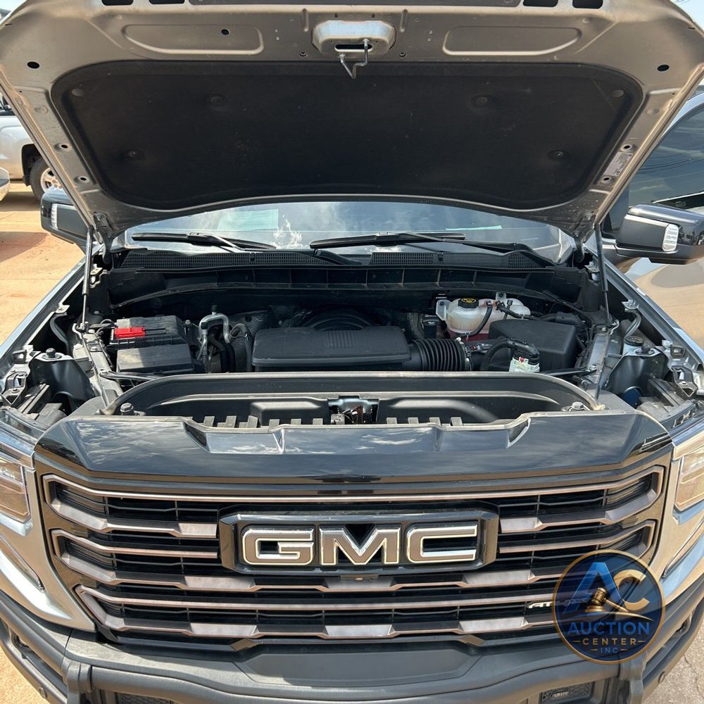 2023 GMC Sierra 1500 AT4X