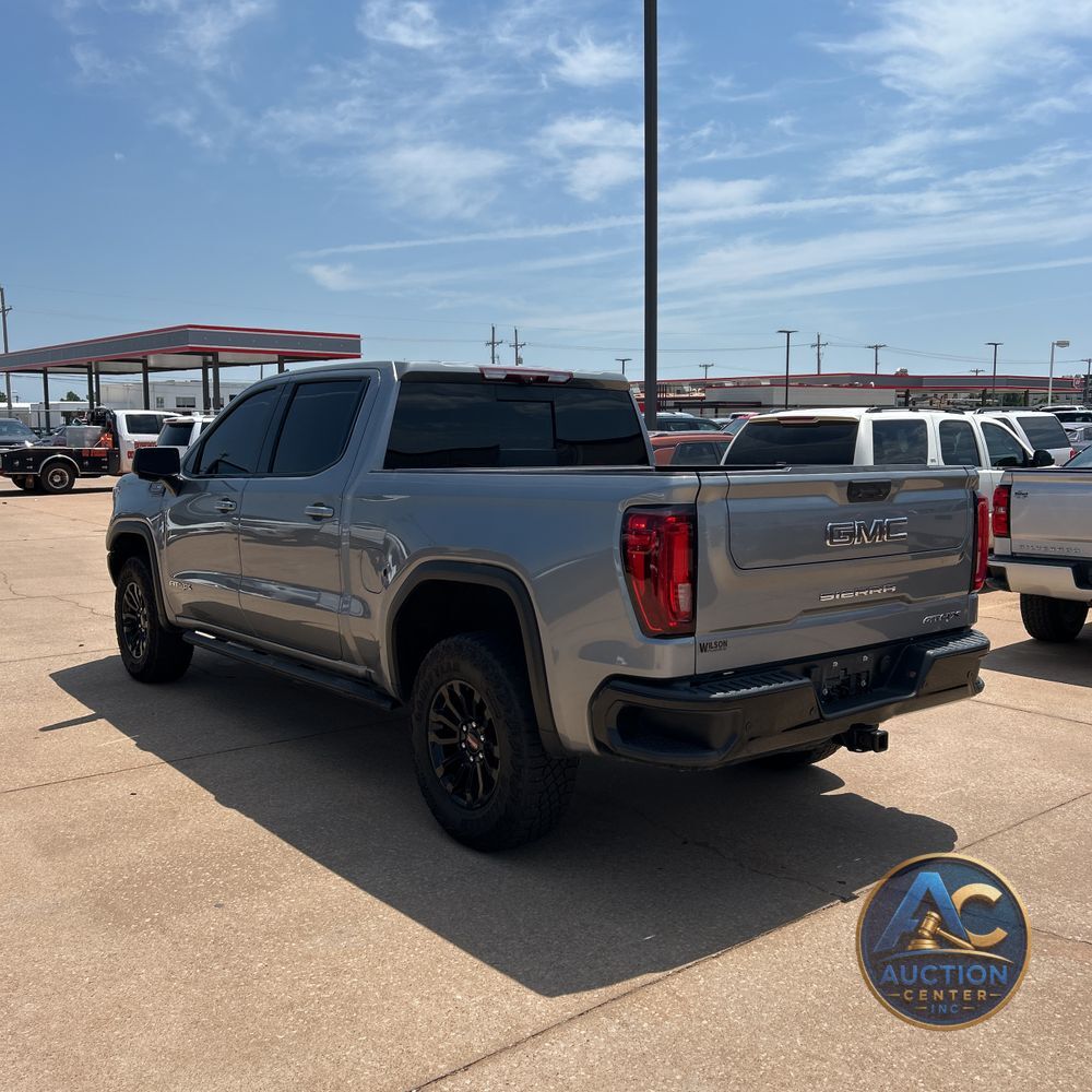 2023 GMC Sierra 1500 AT4X