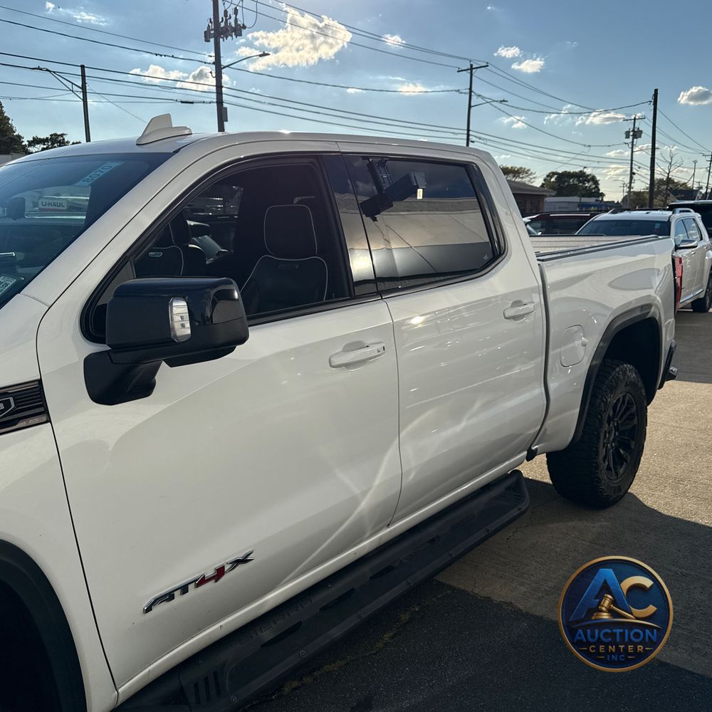 2023 GMC Sierra 1500 AT4X
