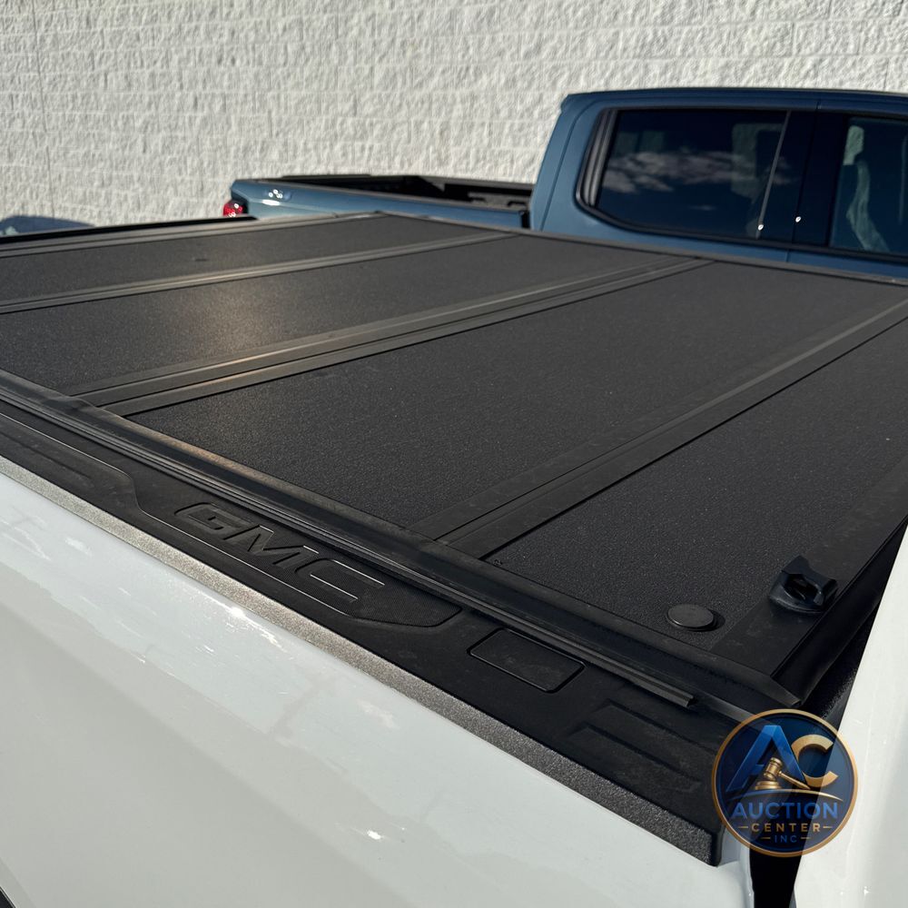 2023 GMC Sierra 1500 AT4X