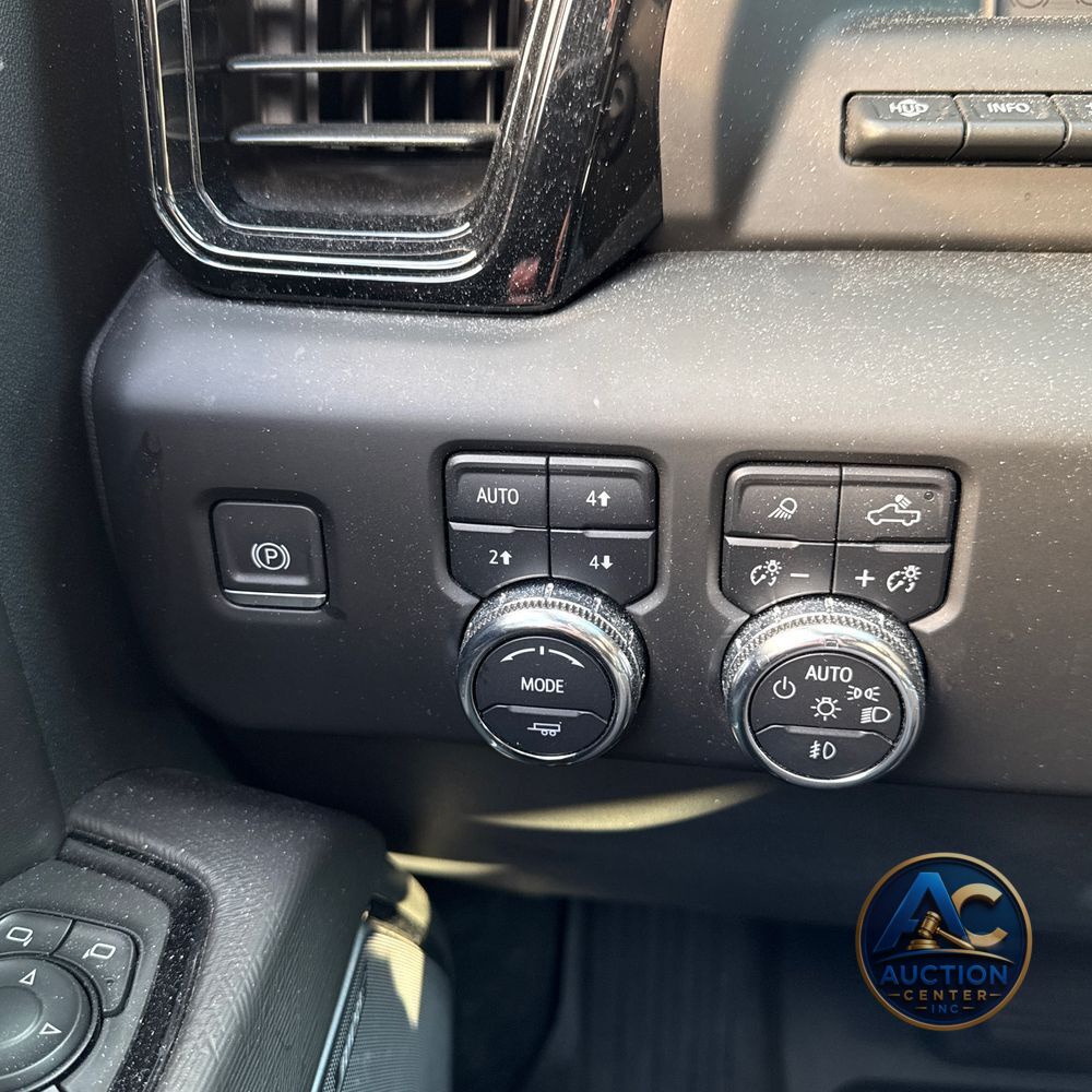 2023 GMC Sierra 1500 AT4X
