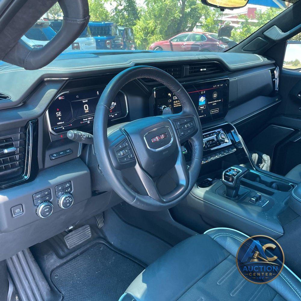 2024 GMC Sierra 1500 AT4X