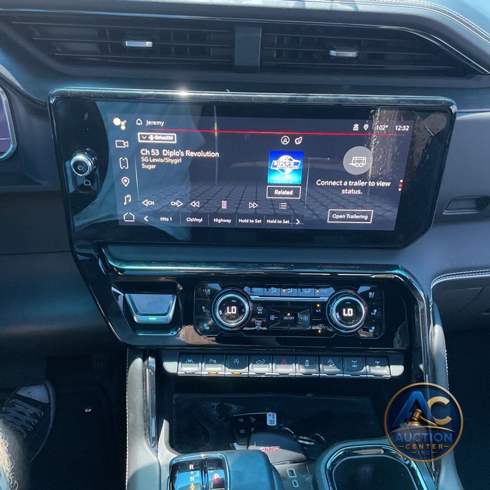2024 GMC Sierra 1500 AT4X