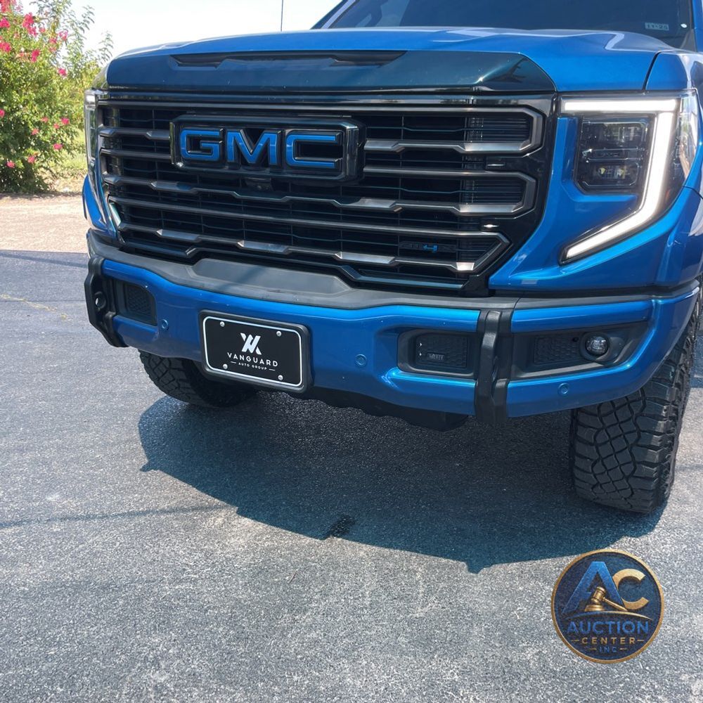2024 GMC Sierra 1500 AT4X