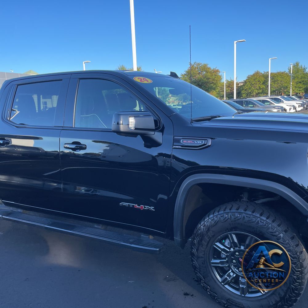 2024 GMC Sierra 1500 AT4X