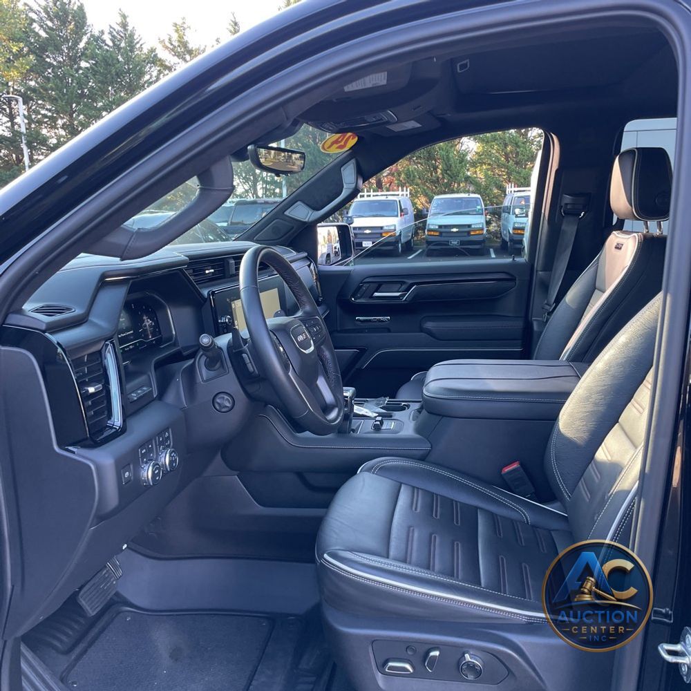2024 GMC Sierra 1500 AT4X