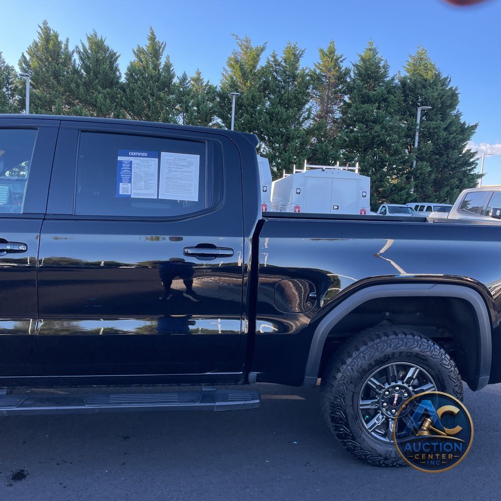 2024 GMC Sierra 1500 AT4X