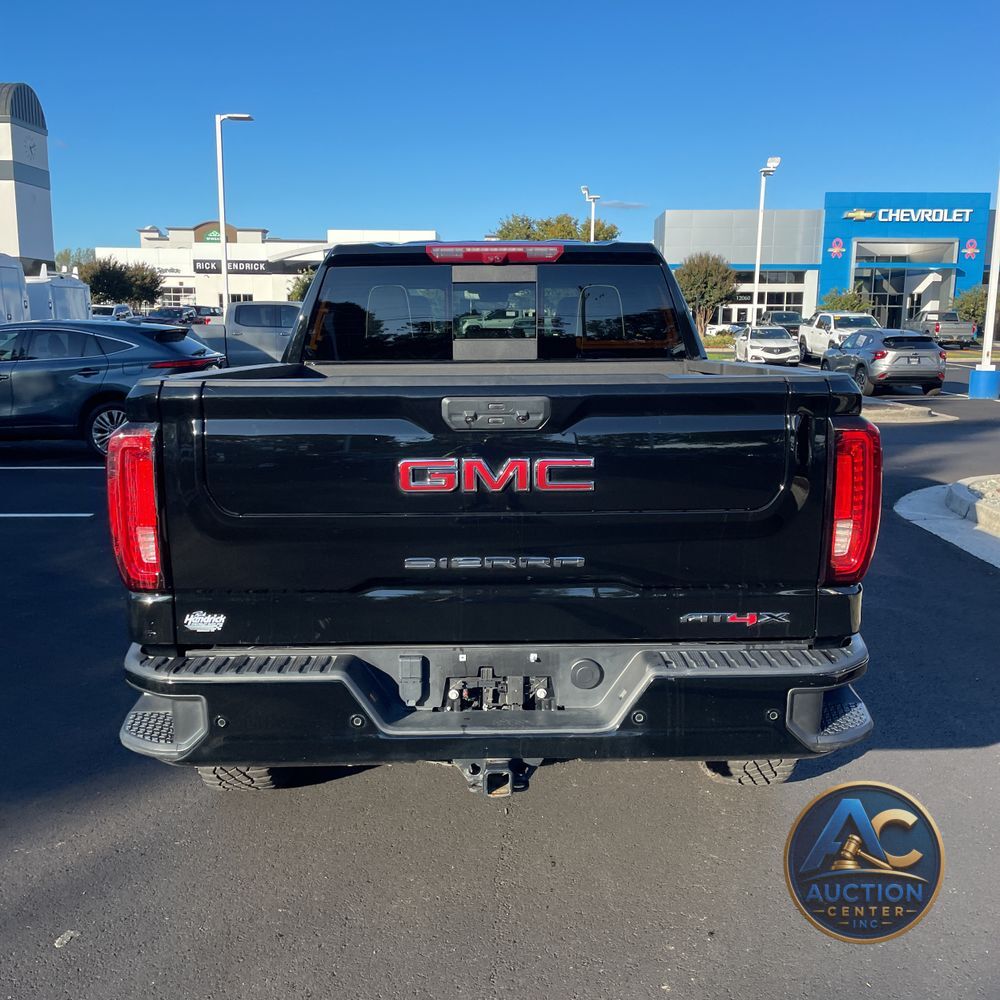 2024 GMC Sierra 1500 AT4X