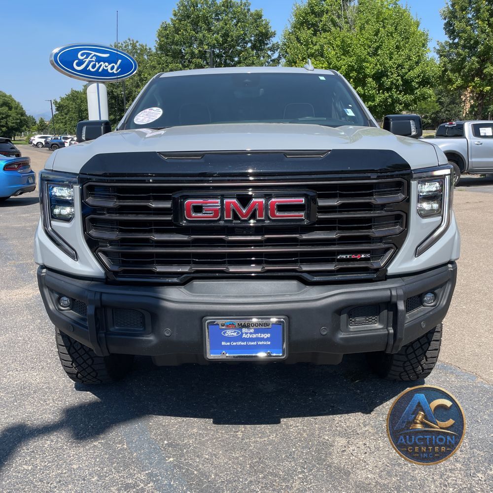 2024 GMC Sierra 1500 AT4X