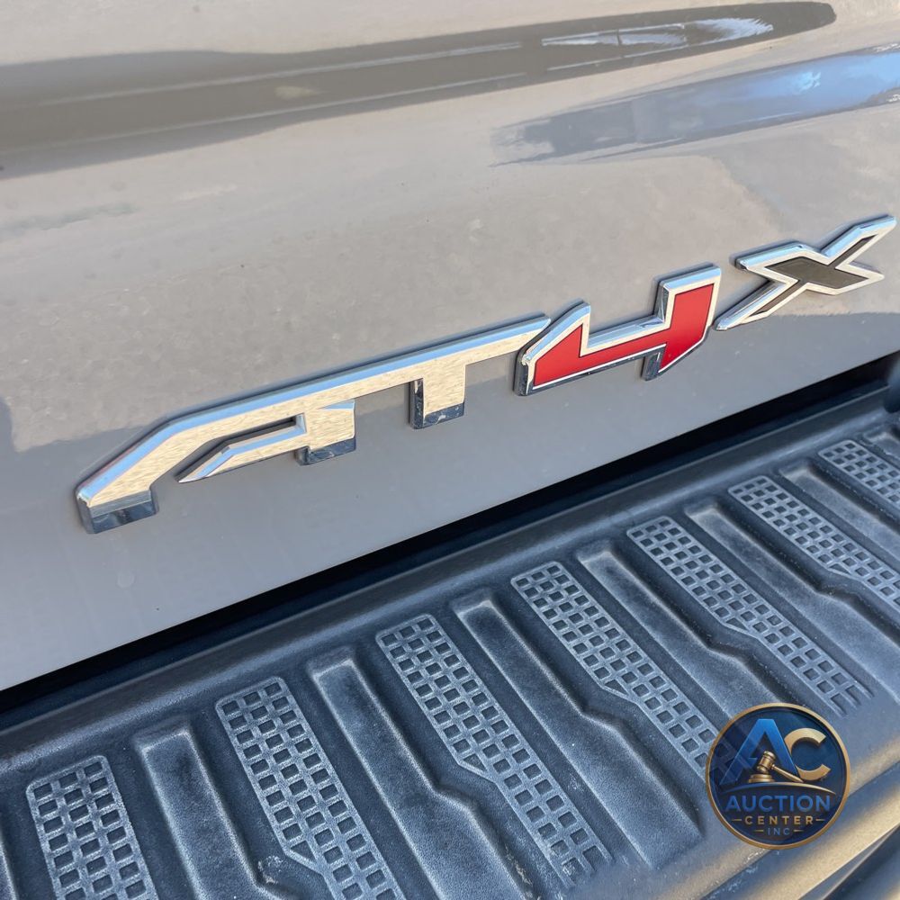 2024 GMC Sierra 1500 AT4X