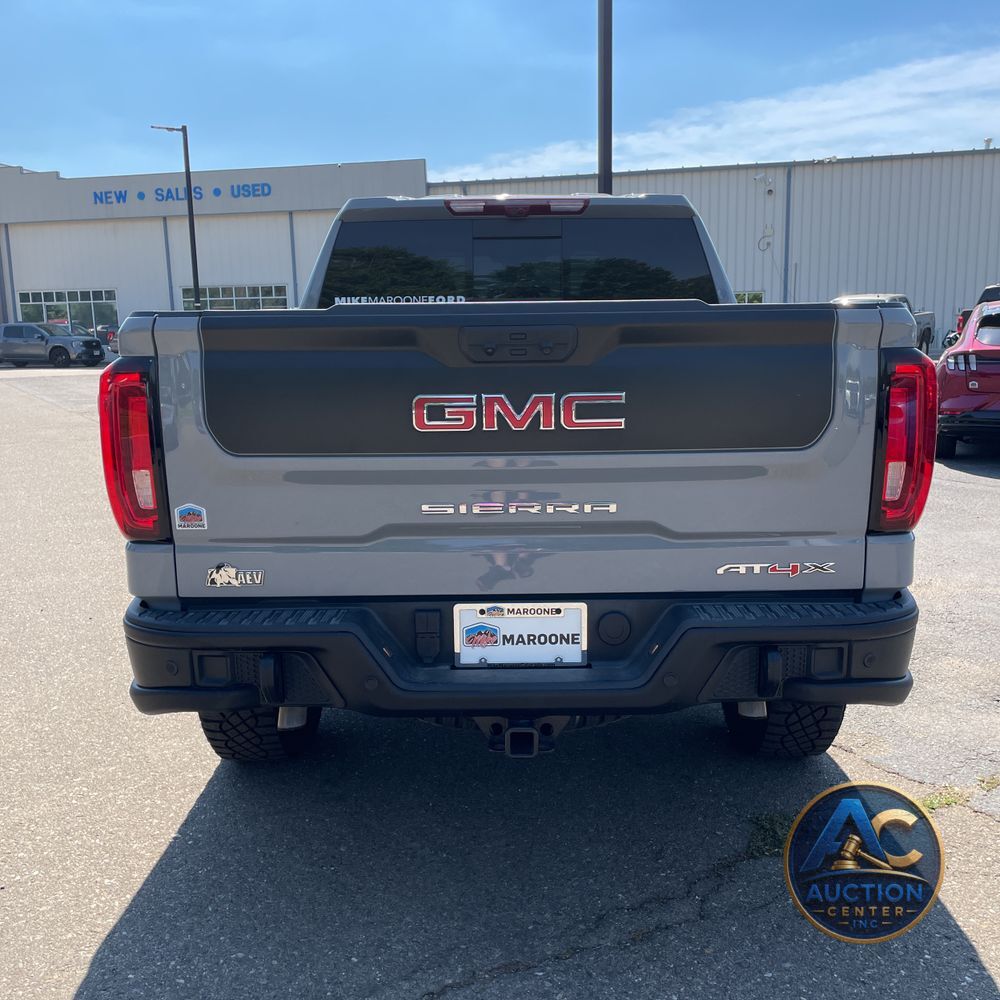 2024 GMC Sierra 1500 AT4X