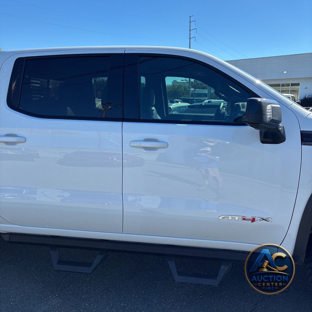2025 GMC Sierra 1500 AT4X