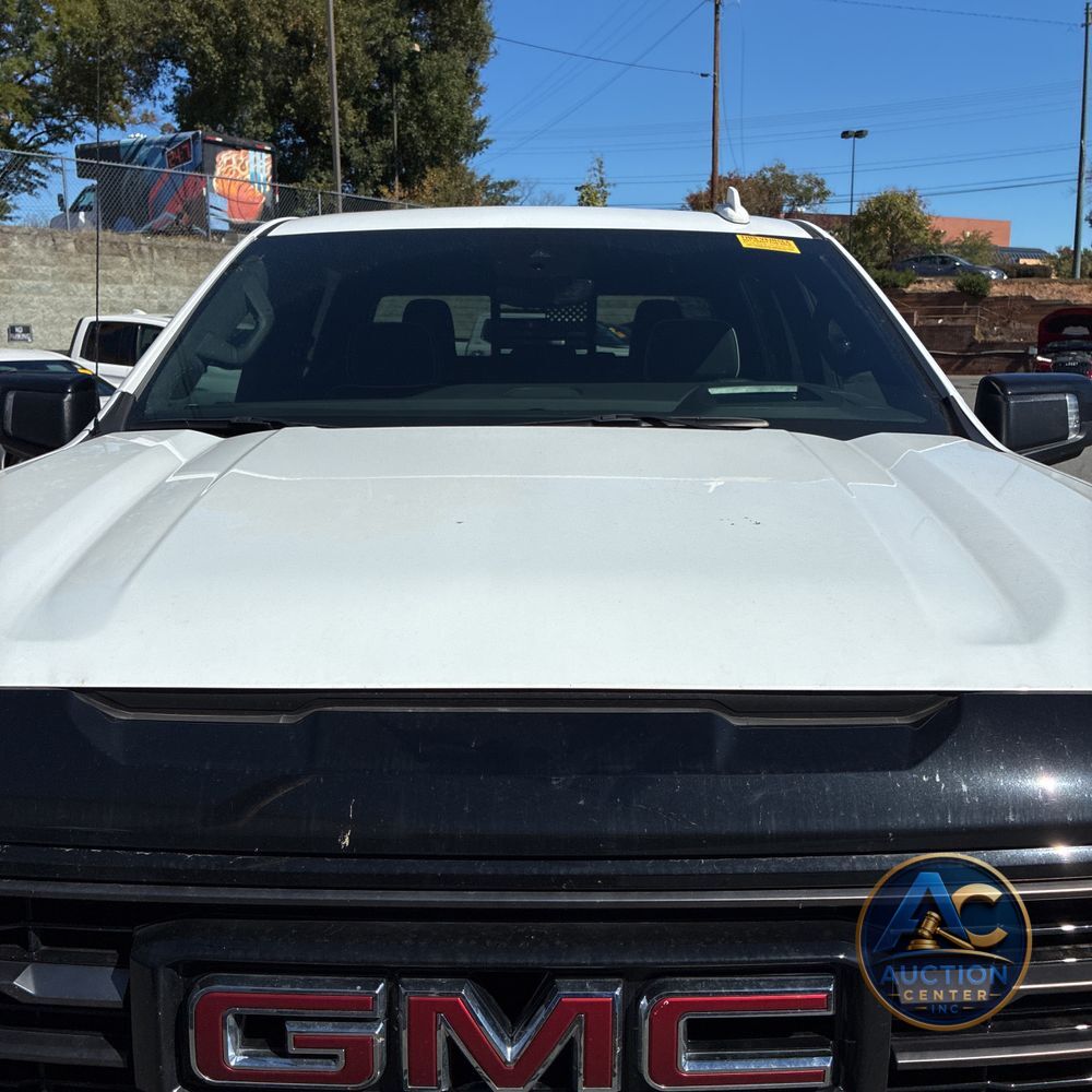 2025 GMC Sierra 1500 AT4X