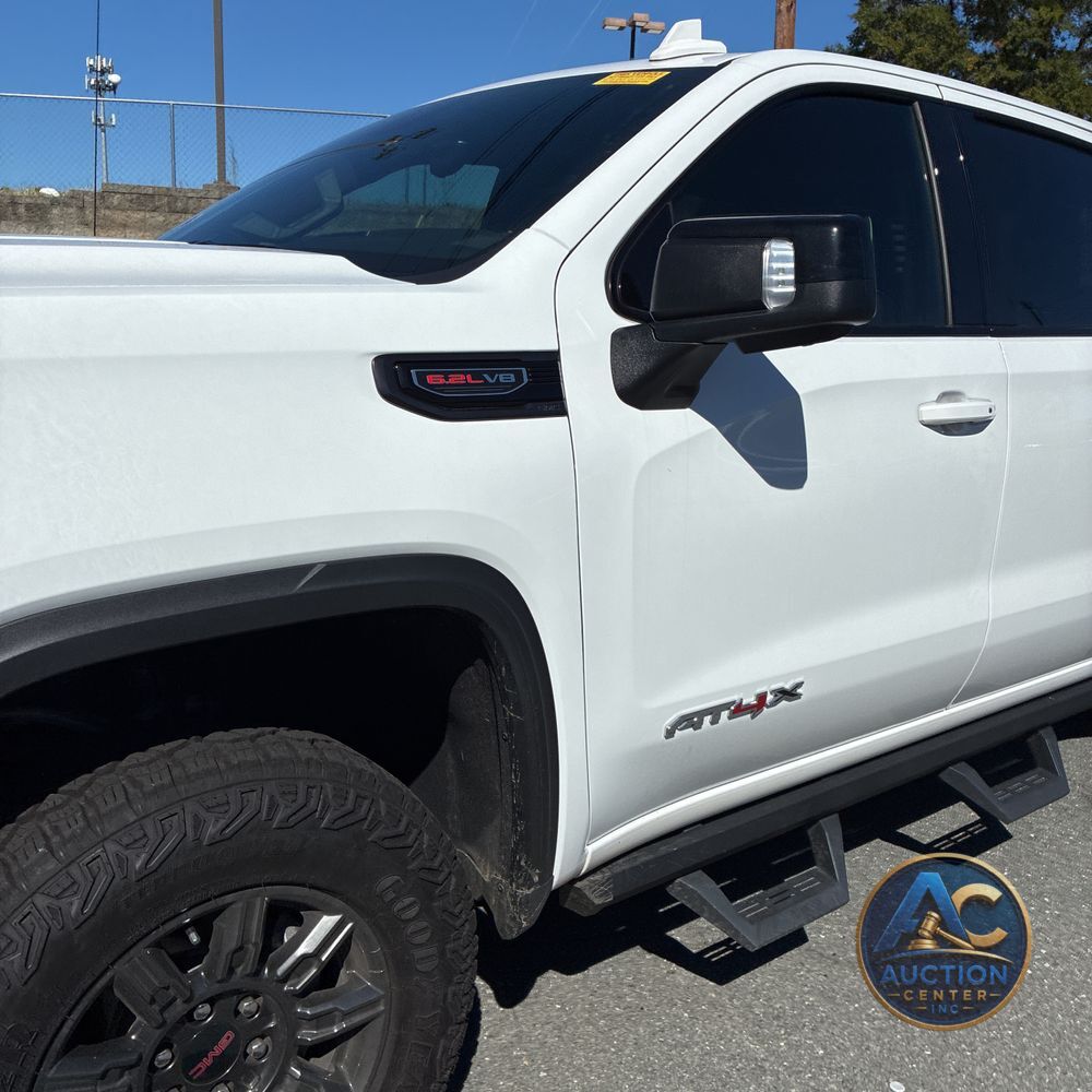2025 GMC Sierra 1500 AT4X