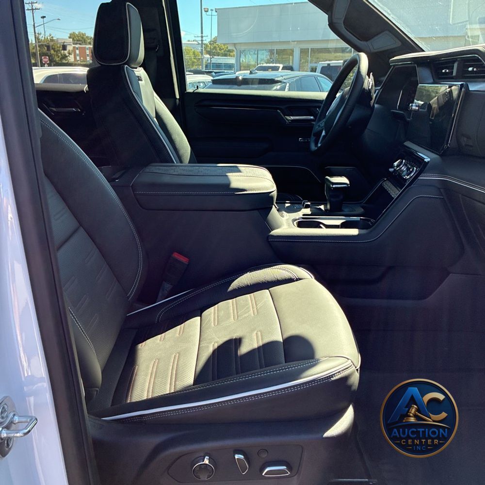 2025 GMC Sierra 1500 AT4X