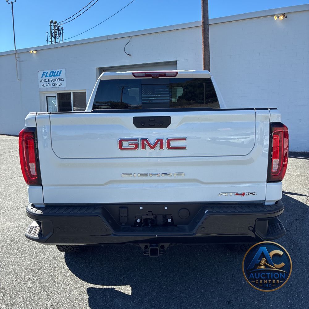 2025 GMC Sierra 1500 AT4X