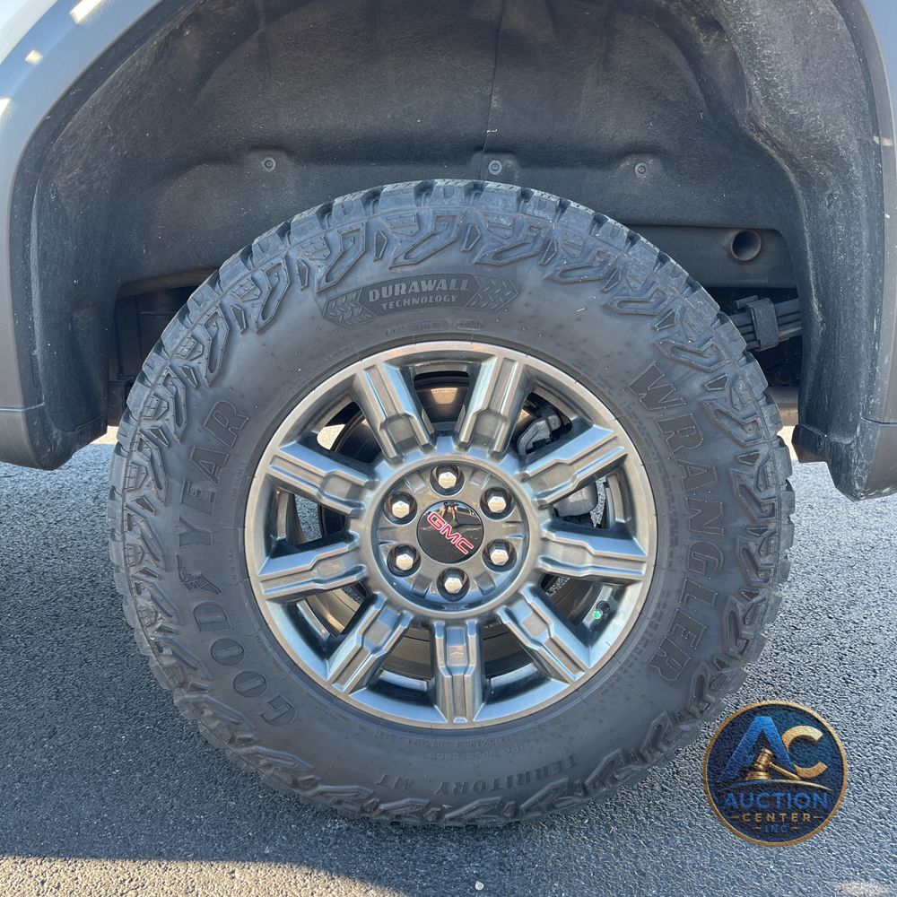 2024 GMC Sierra 1500 AT4X