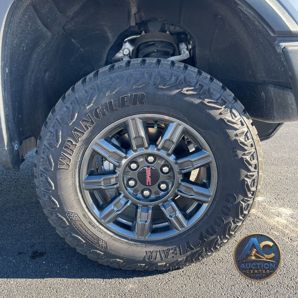2024 GMC Sierra 1500 AT4X