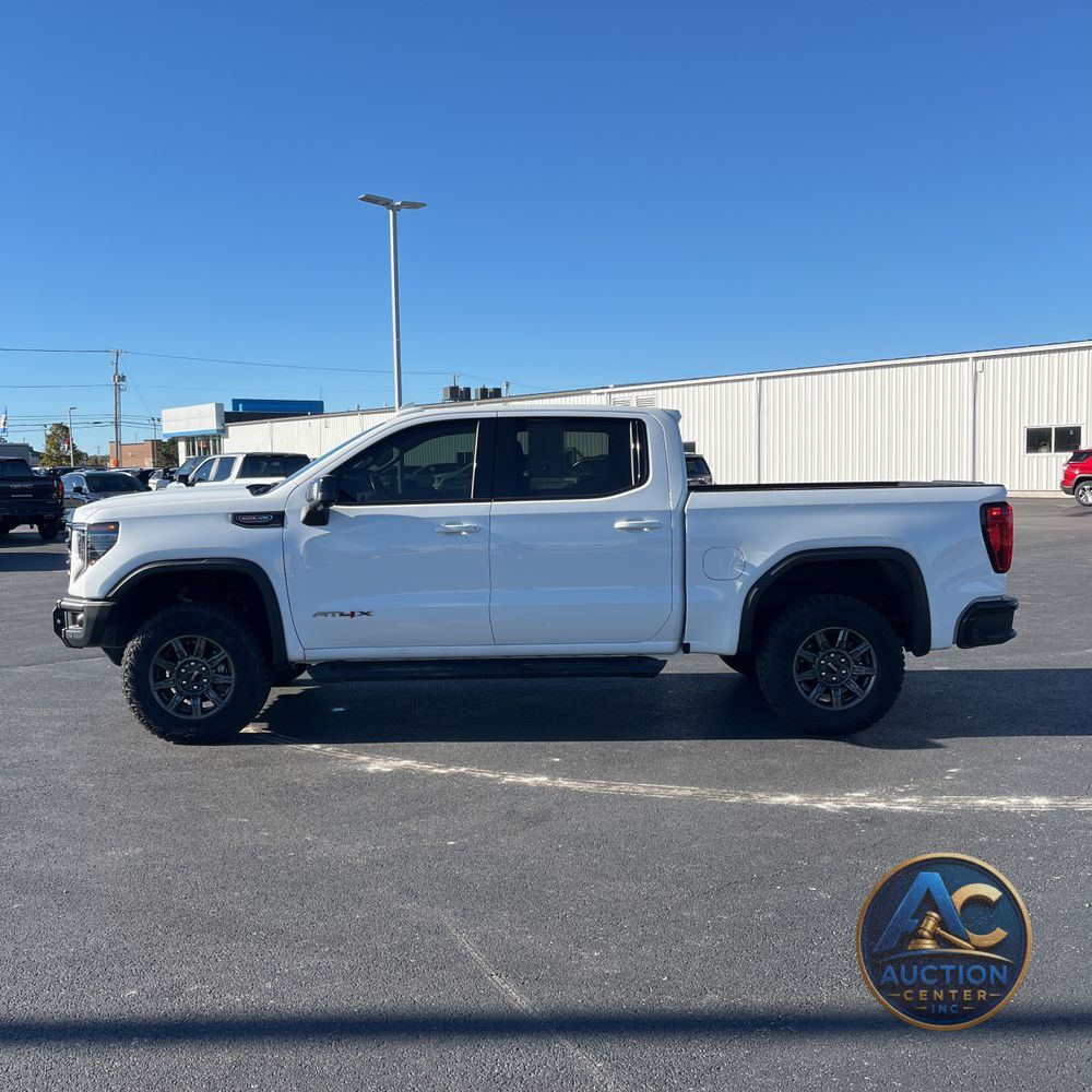 2024 GMC Sierra 1500 AT4X