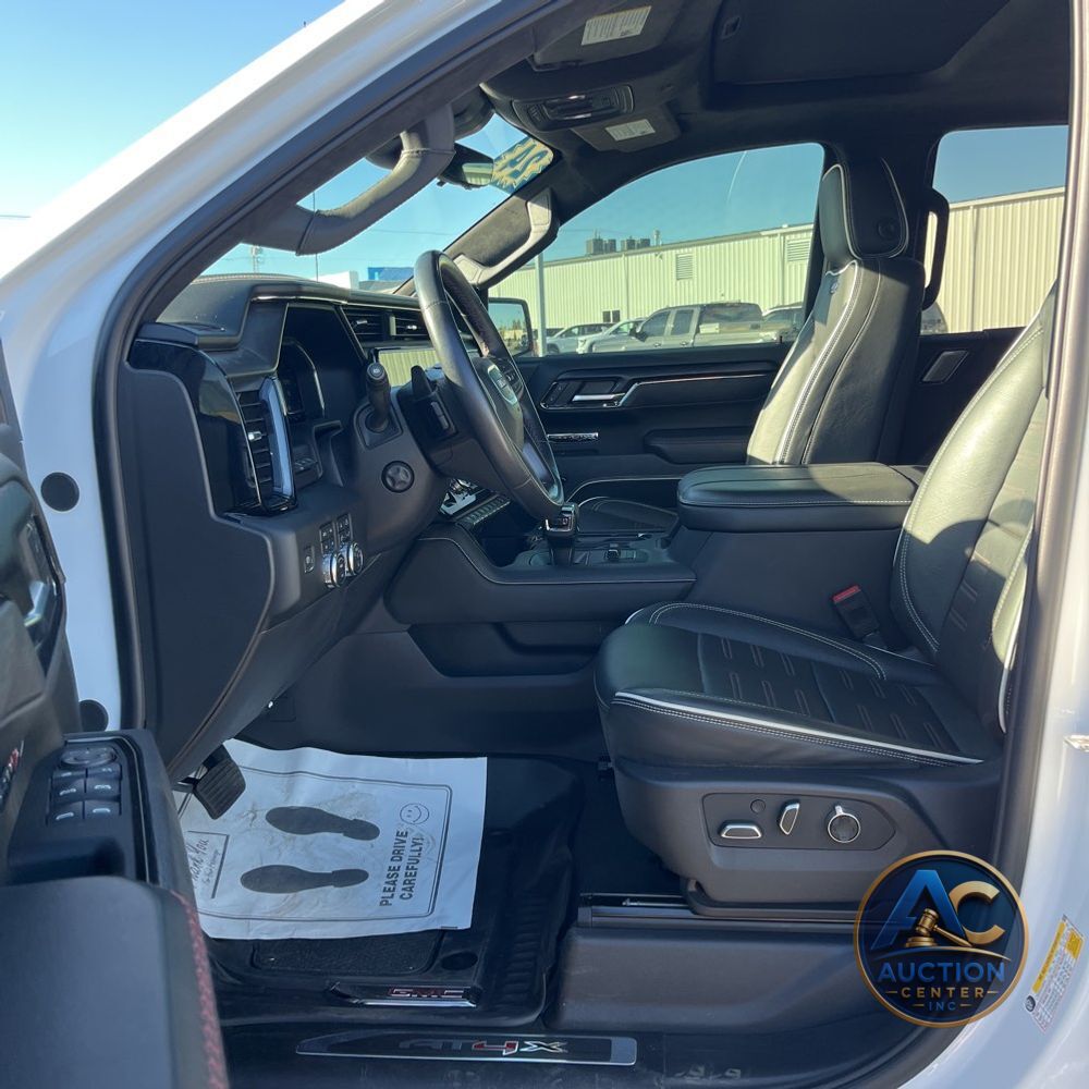 2024 GMC Sierra 1500 AT4X