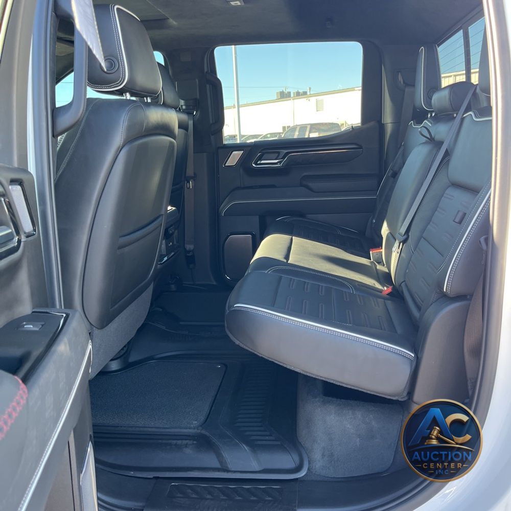 2024 GMC Sierra 1500 AT4X