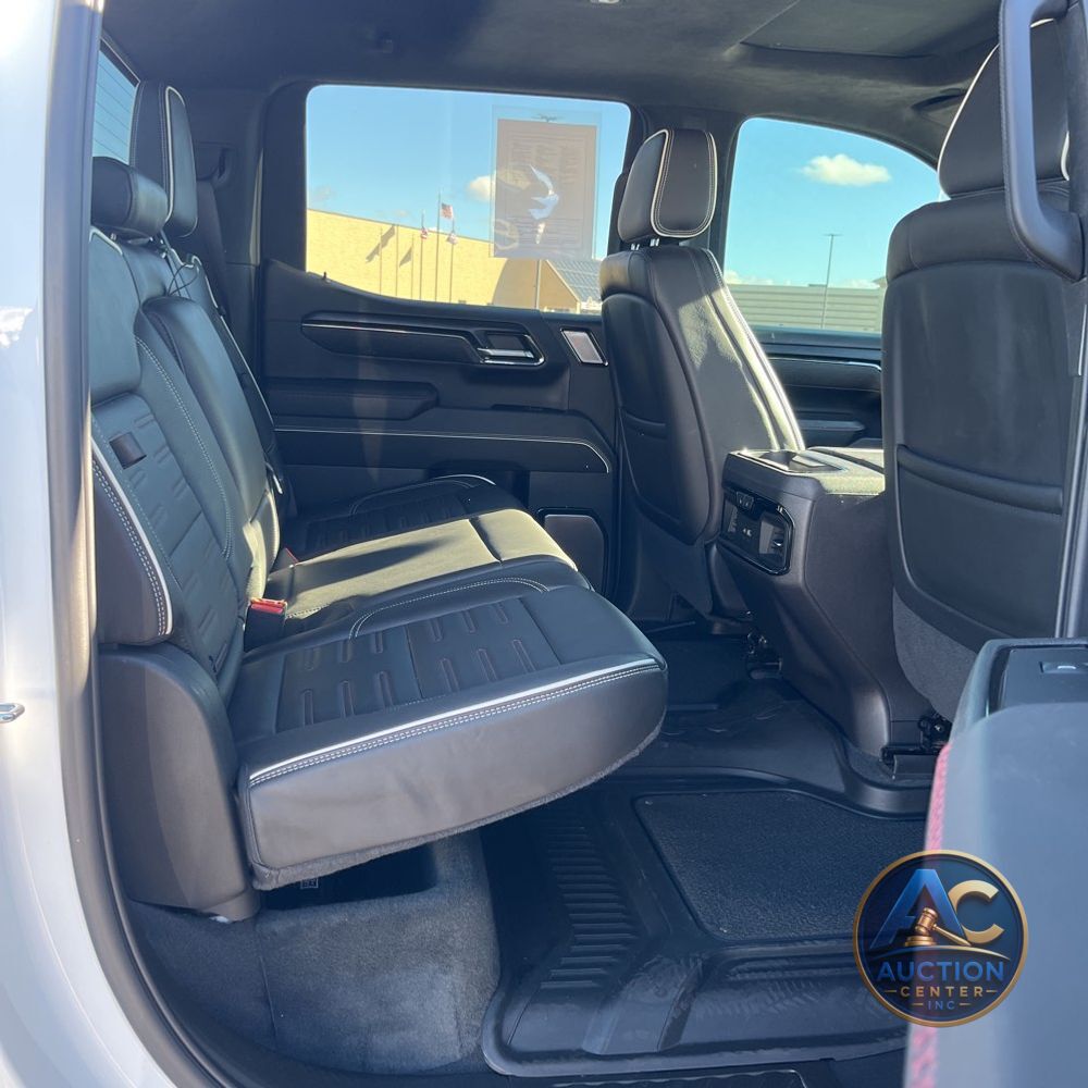 2024 GMC Sierra 1500 AT4X