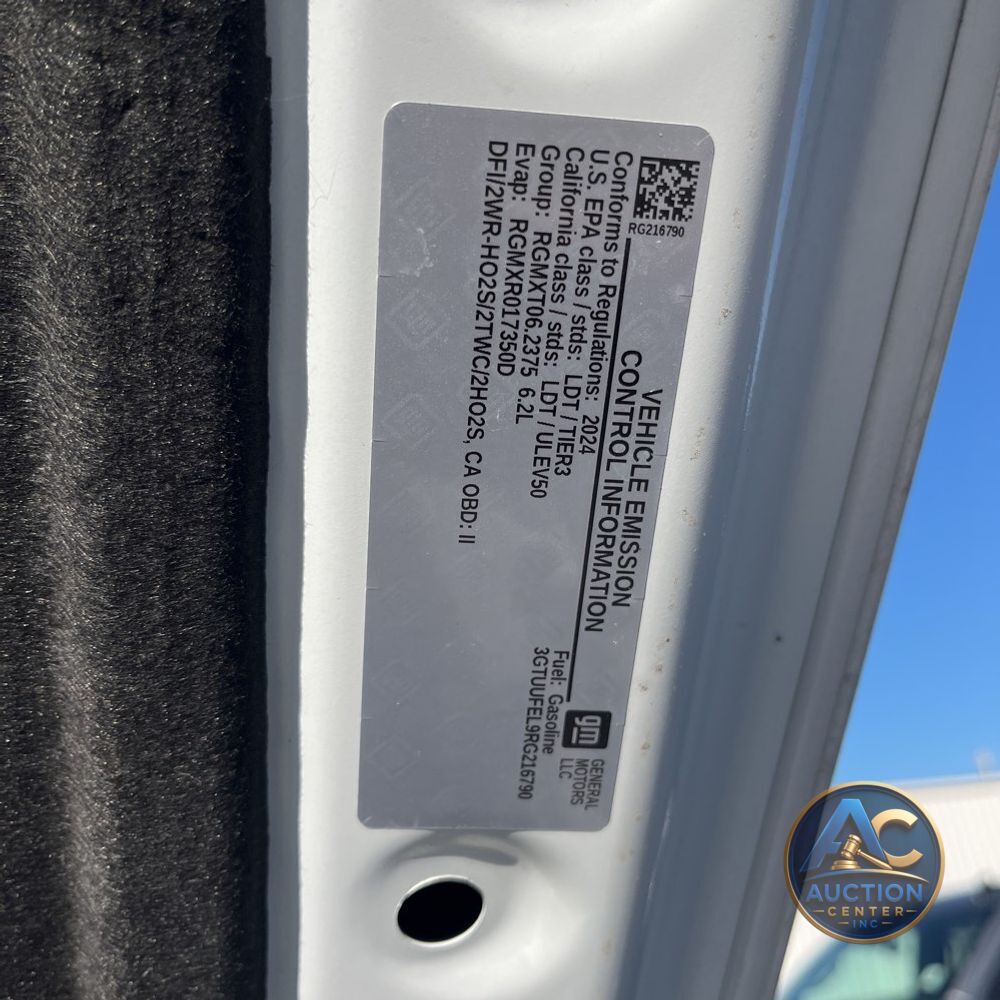 2024 GMC Sierra 1500 AT4X