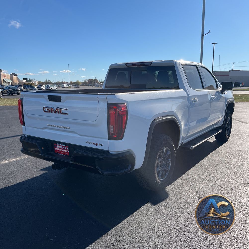 2024 GMC Sierra 1500 AT4X
