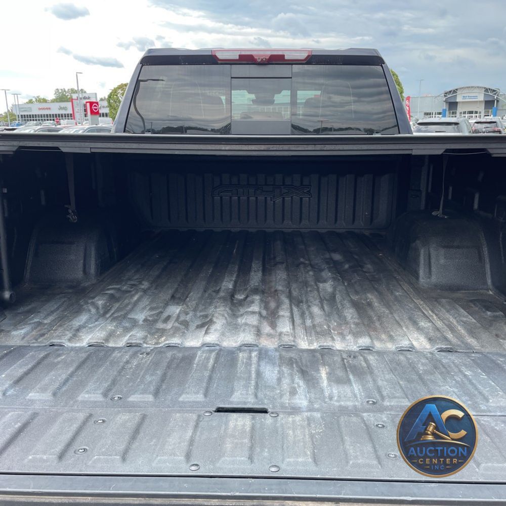 2022 GMC Sierra 1500 AT4X