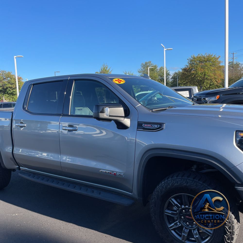 2024 GMC Sierra 1500 AT4X