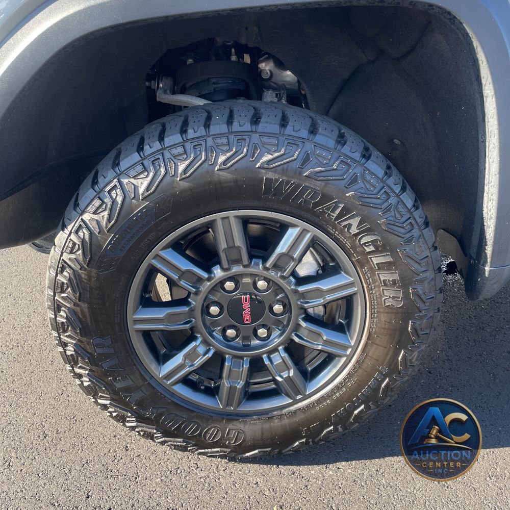 2024 GMC Sierra 1500 AT4X