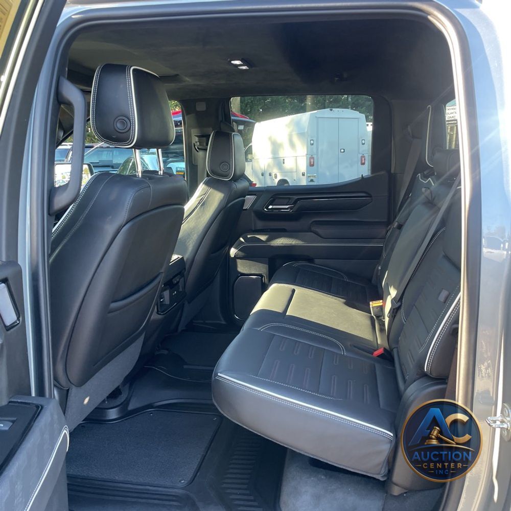 2024 GMC Sierra 1500 AT4X