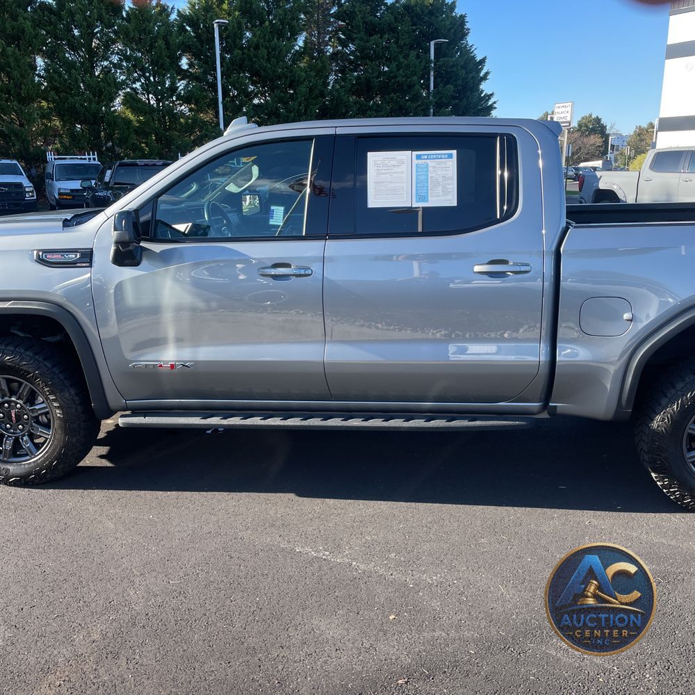 2024 GMC Sierra 1500 AT4X