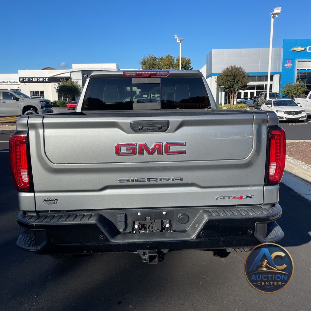 2024 GMC Sierra 1500 AT4X
