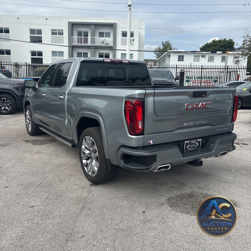 2024 GMC Sierra 1500 Denali