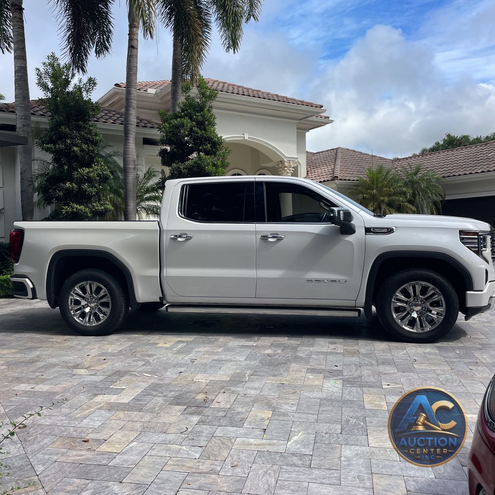 2023 GMC Sierra 1500 Denali