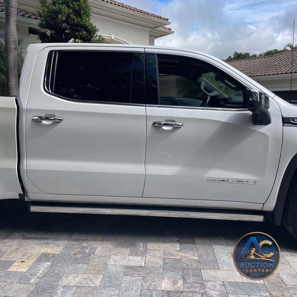 2023 GMC Sierra 1500 Denali