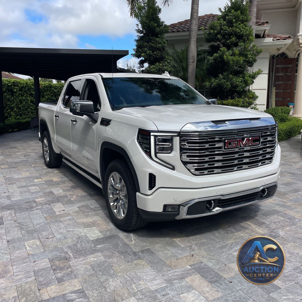 2023 GMC Sierra 1500 Denali