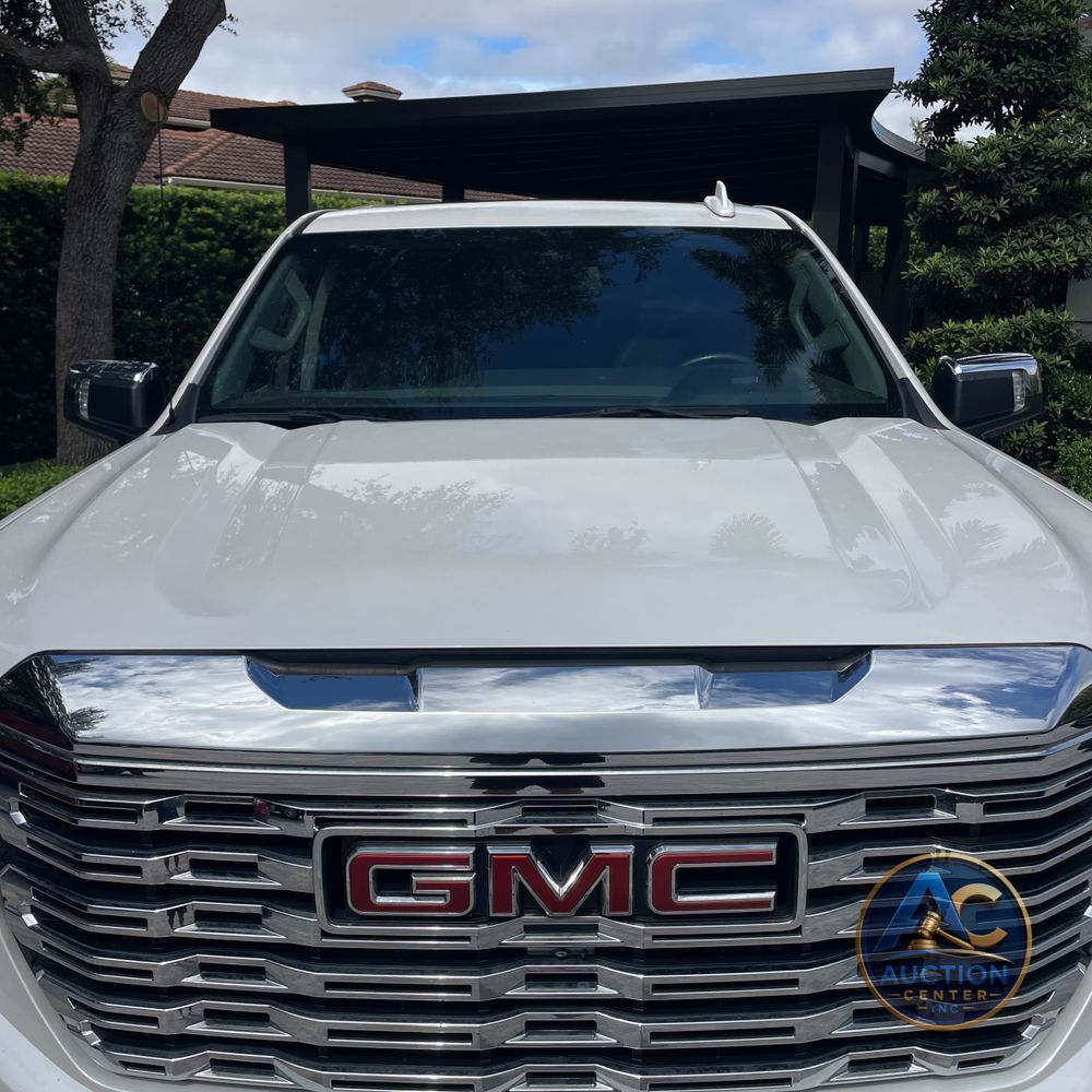 2023 GMC Sierra 1500 Denali