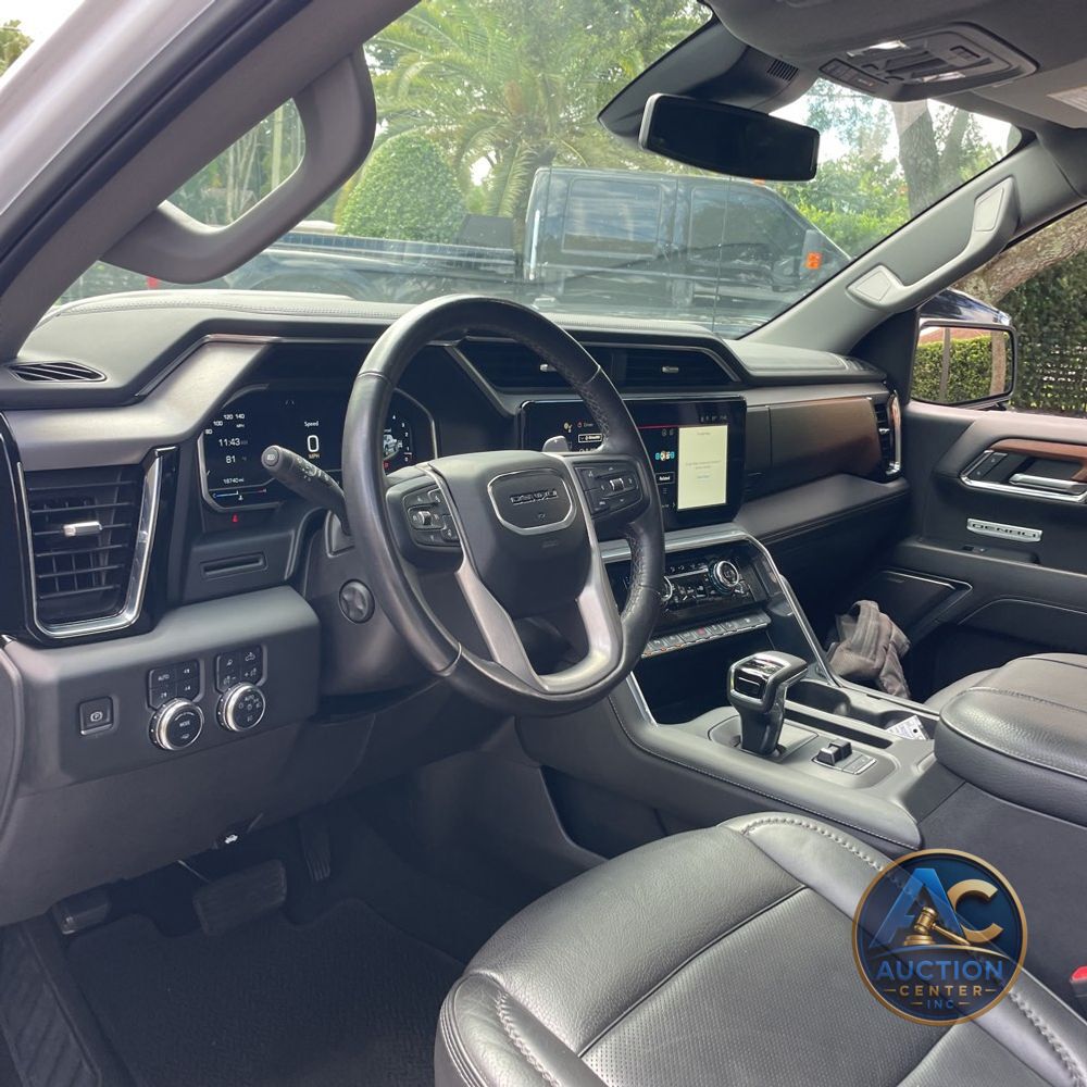 2023 GMC Sierra 1500 Denali