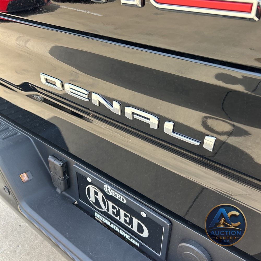 2025 GMC Sierra 1500 Denali