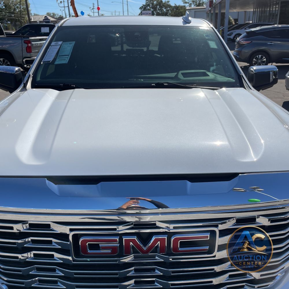 2024 GMC Sierra 1500 Denali