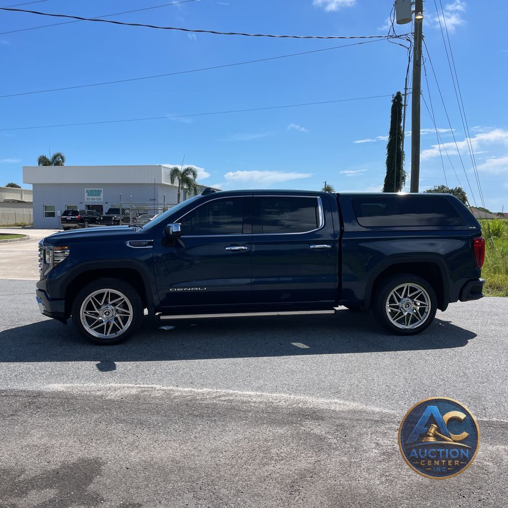2023 GMC Sierra 1500 Denali
