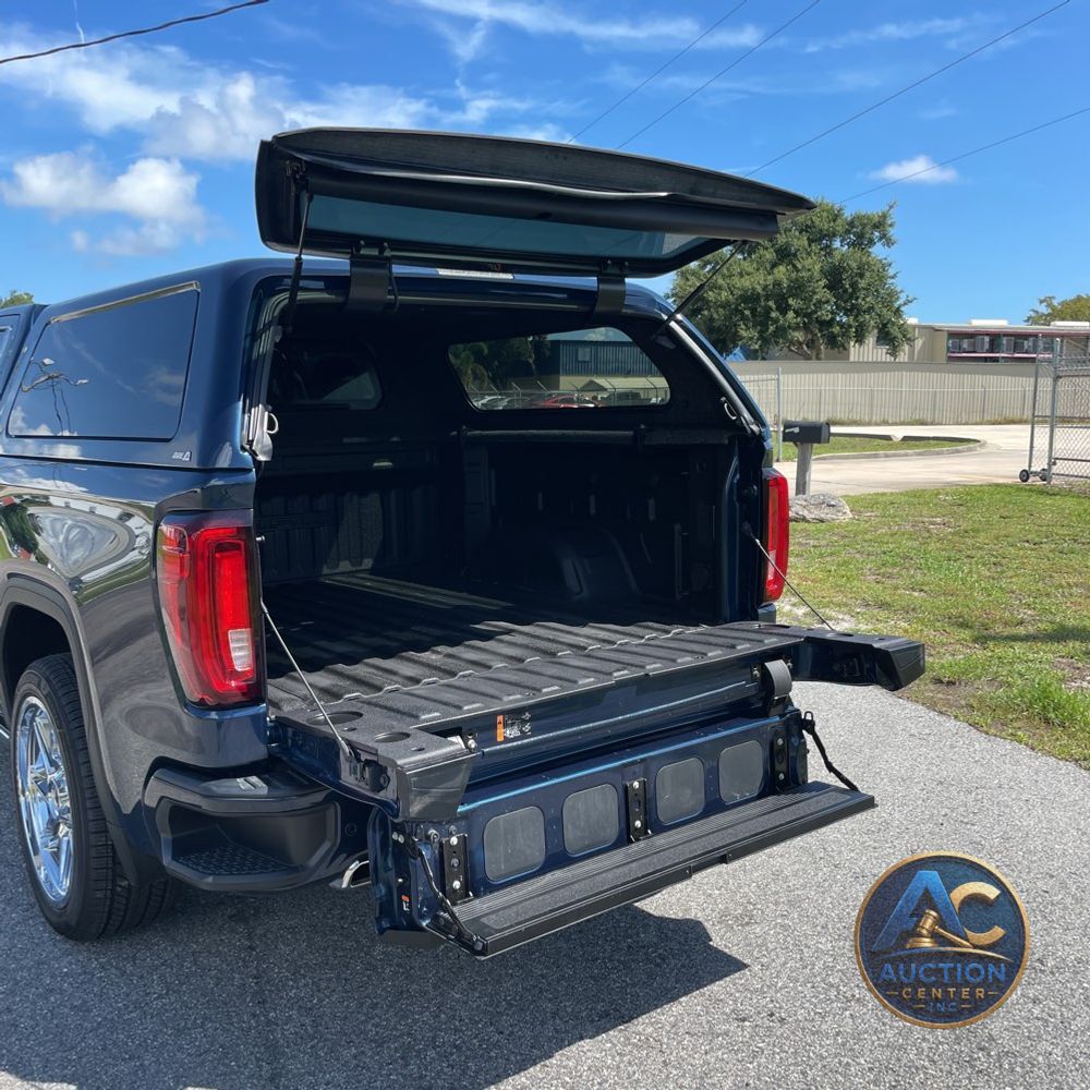 2023 GMC Sierra 1500 Denali