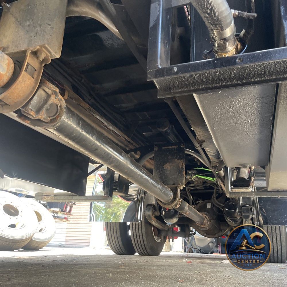 2020 International  MV607 SBA Tow truck