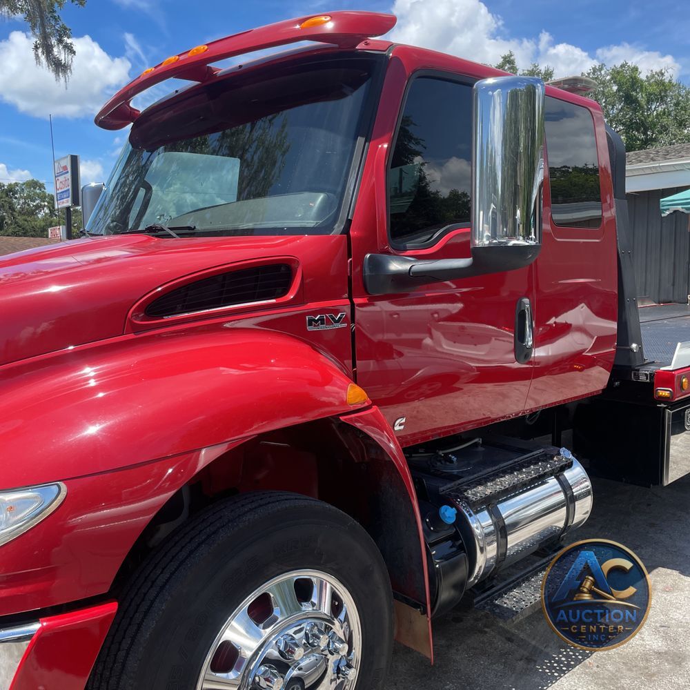 2020 International  MV607 SBA Tow truck
