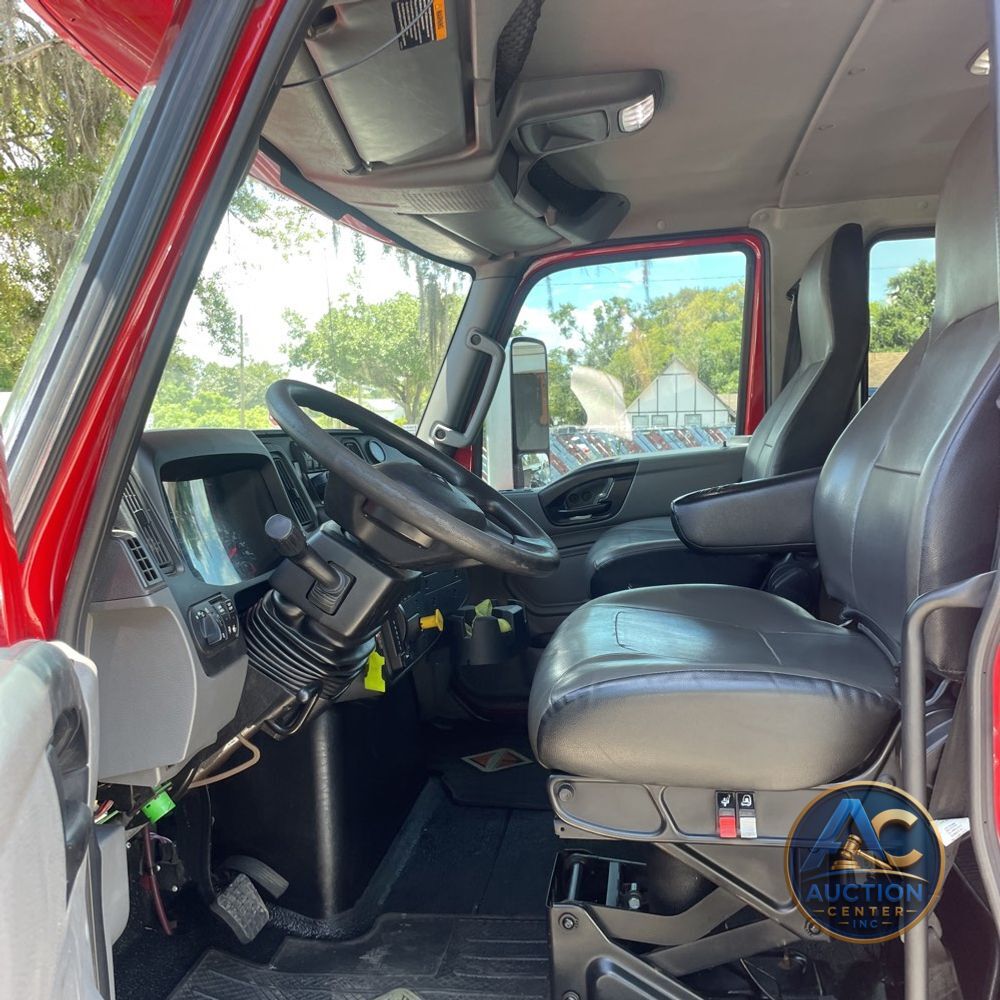 2020 International  MV607 SBA Tow truck