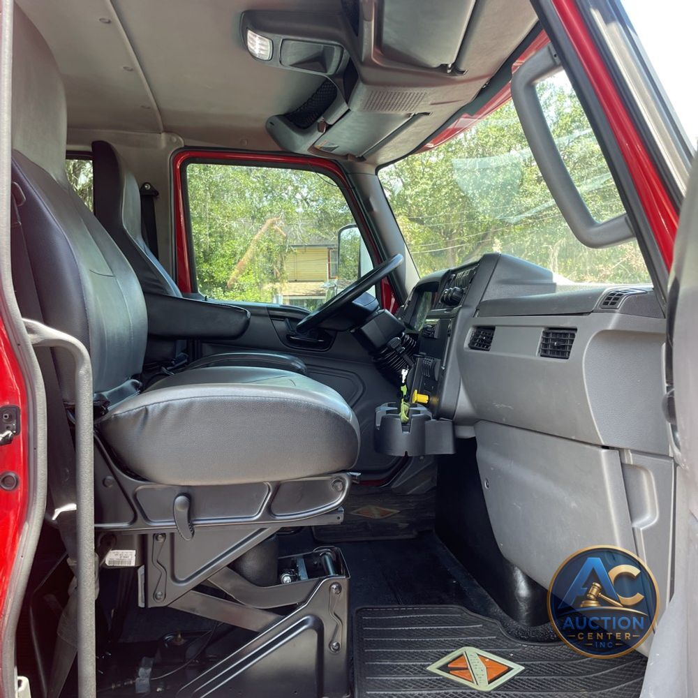 2020 International  MV607 SBA Tow truck