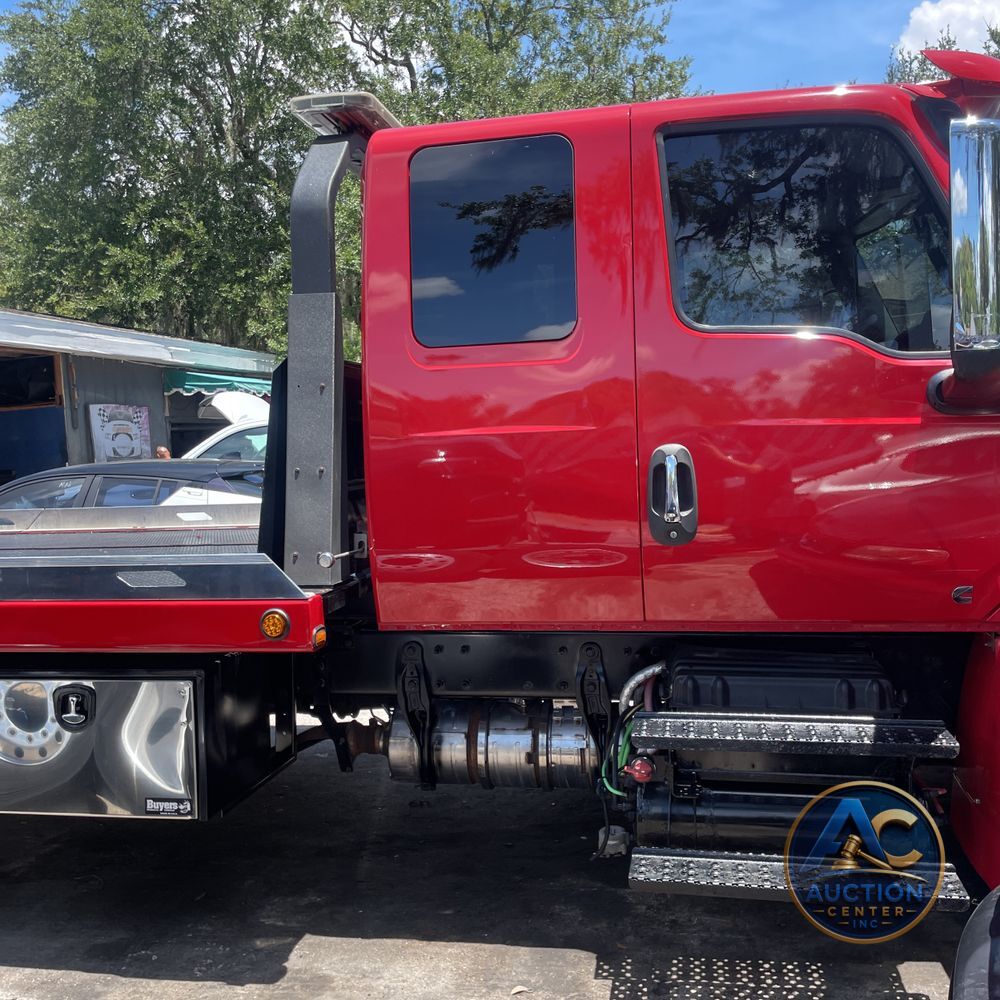 2020 International  MV607 SBA Tow truck